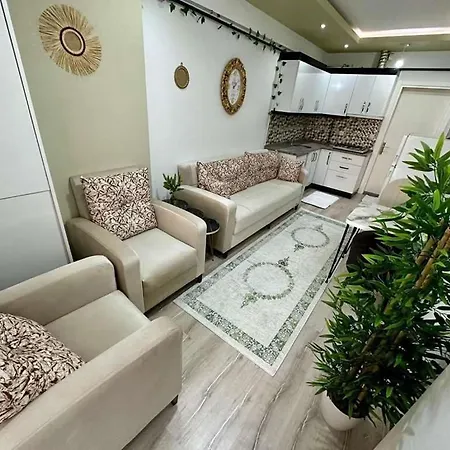Проживання в сім'ї Center House - Double Or Whole Аланія
